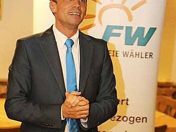 MdL Thorsten Glauber vor Ort in Schlaifhausen  Foto: Franz Galster