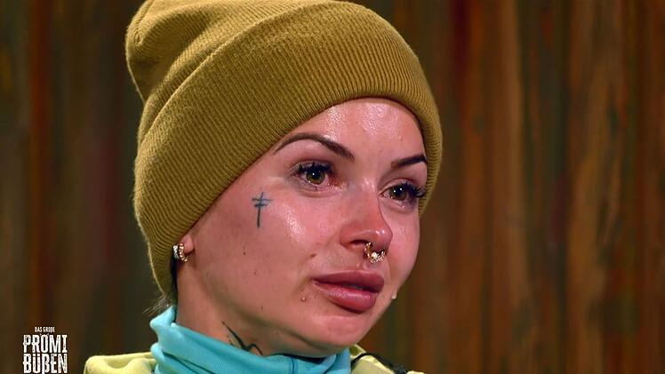 Sie habe "nichts zu verbergen", erklärt Edith Stehfest bei "Das große Promi-Büßen".