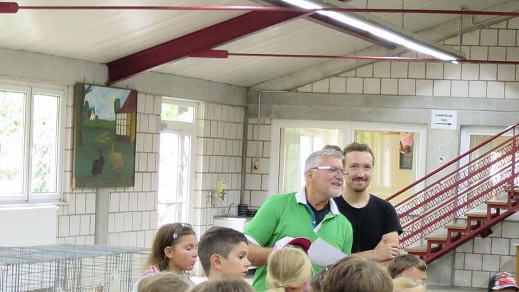 Eindrücke vom Ferienprogramm der Nüdlinger Kleintierzüchter.   Foto: Vanessa Gessner