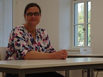 Annegret Kestler schwärmt von der "ganz anderen Atmosphäre" in den nun lichten, modern eingerichteten Seminarräumen. Fotos: Marco Meißner