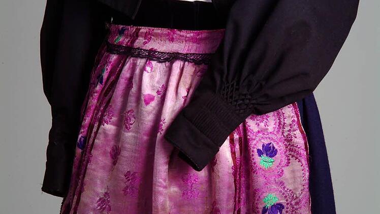 eine Tracht aus Hummelgau bei Bayreuth, um 1860, Museum Hummelstube Foto:privat