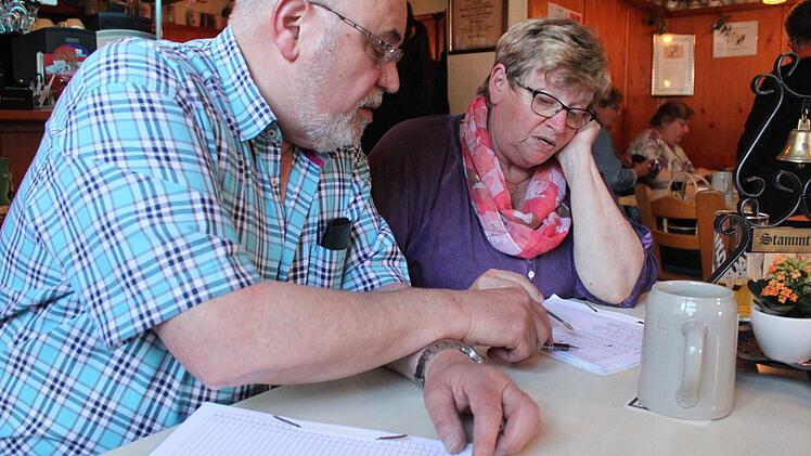 Ein kleiner Turniersaal mit insgesamt vier Brettern. An diesem Ort hat die Lichtenfelser Eigentümlichkeit eines indischen Spiels schon seit den 50er Jahren ein Zuhause
