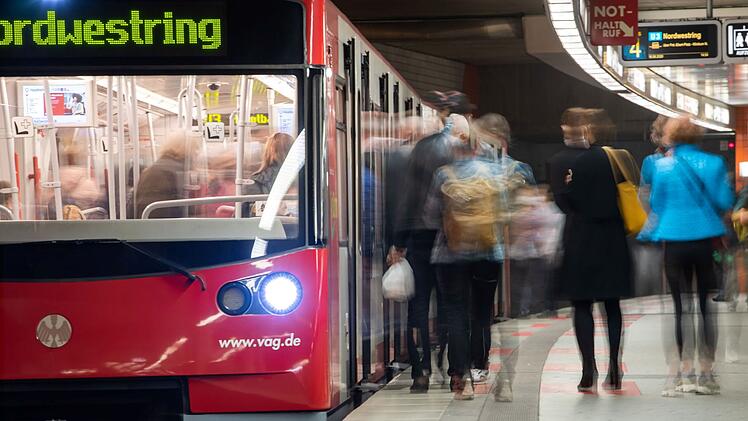 24-Stunden-Waffenverbot an bayerischen Bahnhöfen - auch Nürnberg, Würzburg und Aschaffenburg betroffen