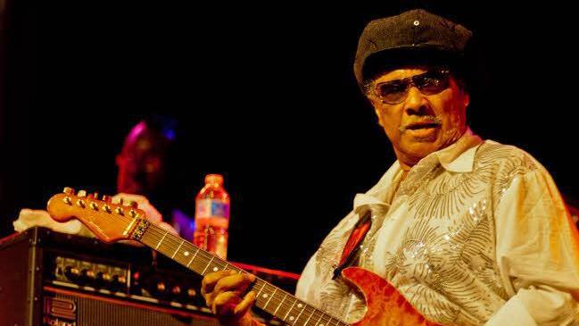 Der Soul- und Funk-Gitarrist, Komponist und Produzent, Al McKay, gibt am 31. Januar ein Konzert mit "Earth, Wind & Fire" in Bad Neustadt. Der Kartenvorverkauf läuft. Foto: Mike Klein