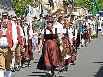 Die Umzüge sind die Höhepunkte des Schützen- und Bürgerfests in Presseck. Foto: privat