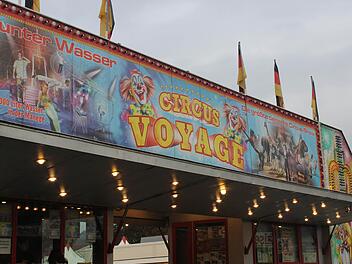 Der Circus Voyage gastiert zurzeit in Kronach auf dem Schützenplatz. Foto: Dominic Buckreus