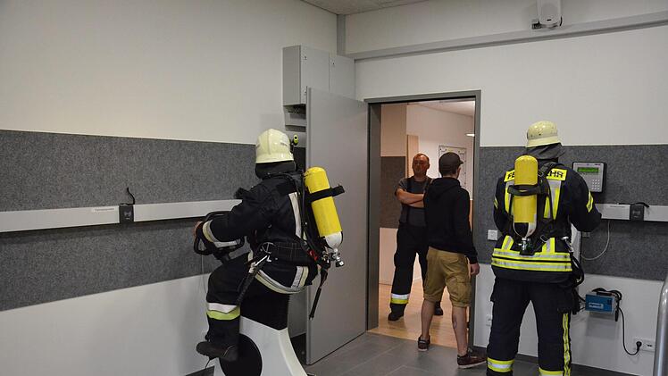 In der "Folterkammer" trainieren die Kameraden in voller Montur. Foto: Sandra Hackenberg