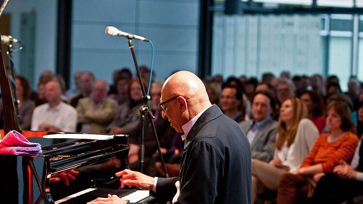 Am Flügel: Kirk Lightsey