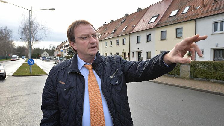 Manfred Nüßlein in der Birkenallee. Foto: Ronald Rinklef