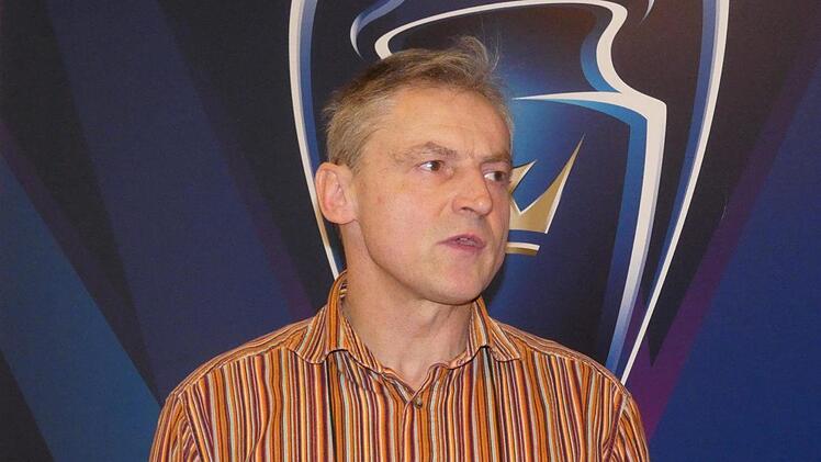 Uwe Derra wurde von den Freien W&auml;hlern Kirchlauter als B&uuml;rgermeisterkandidat nominiert. Christian Licha