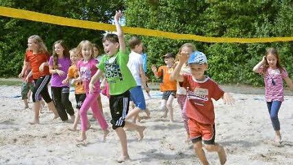 Mit Begeisterung bei der Sache: die Kinder beim Ferienprogramm des TSV Münnerstadt. Foto: Björn Hein