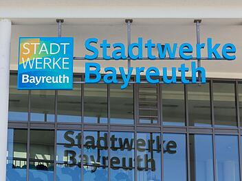 Bayreuth: Stadtwerke senken Gaspreise deutlich - "es wird für jeden Kunden günstiger"
