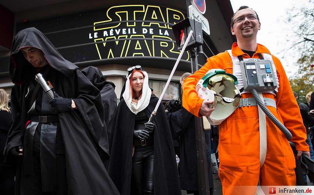 Star Wars the Force Awakens released in France