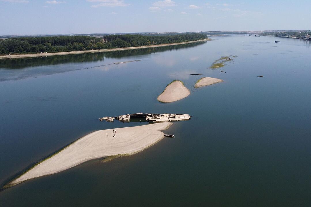 Niedrigwasser der Donau in Serbien