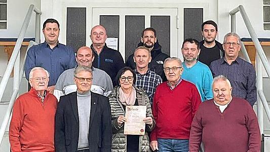 Der FC Wallenfels ehrte verdiente Mitglieder.