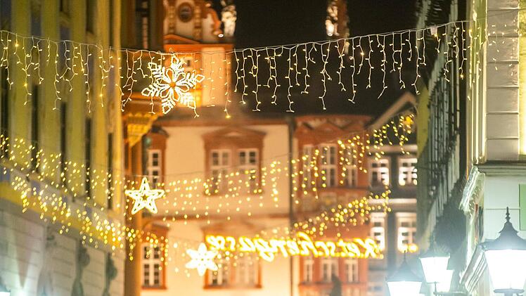 Coburg: Stadt lädt zu Winterzaubernacht ein - mit Lichtpunkten, Weihnachtsband und Co.