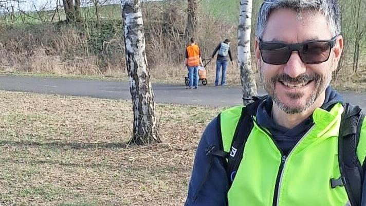Glück des Tüchtigen? Tobias Reßmann, Vorsitzender der „Zabelstein Runners“, hatte viel Glück beim Müllsammeln.