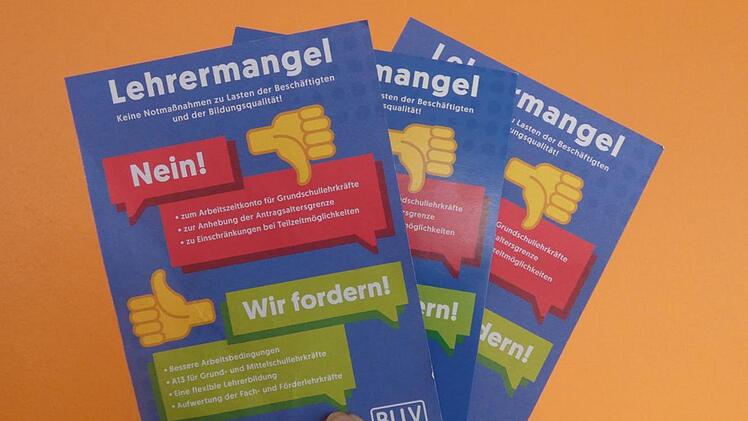 Mit diesen Postkarten des BLLV, die auf der Rückseite individuell von den Lehrern gestaltet sind, will der BLLV ein Zeichen setzen.