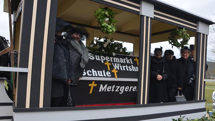 Eindrücke vom Steinacher Faschingszug. Foto: Peter Rauch