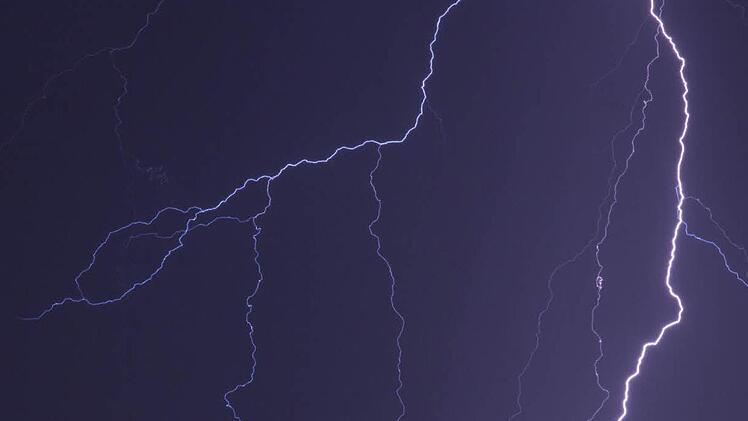 Symbolfoto: Frank Rumpenhorst/dpa