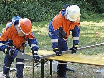 F&uuml;r die &bdquo;Jugendflamme&ldquo; hatten die Teilnehmer einige Aufgaben zu meistern.
