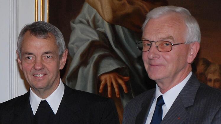 Helmut Täuber, hier mit Erzbischof Ludwig Schick, hinterlässt eine große Lücke. Foto: Pressestelle des Erzbistums Bamberg/Bärbel Meister