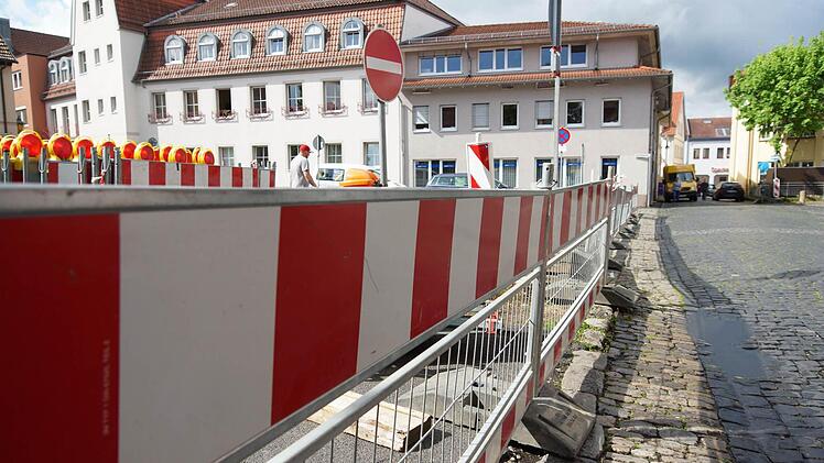 Der Viehmarkt ist gesperrt und steht nicht mehr als Parkplatz zur Verfügung. Foto: Arkadius Guzy