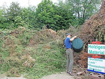 Die Grüngutsammelplätze werden von den Gartenbesitzern gerne in Anspruch genommen. Foto: Heike Beudert