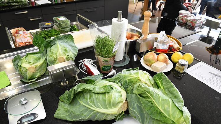 Kochen mit den Gemüsen des Monats - Impressionen vom Kochworkshop im Kulmbacher MupäzFoto: Ronald Rinklef