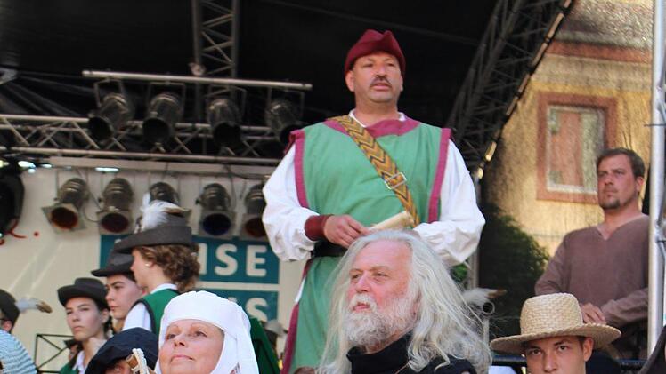 Eröffnung des Bad Brückenauer Stadtfestes mit historischem Umzug Foto: Julia Raab