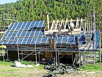 Schon bald soll die Hütte wieder bezogen werden.  Foto: Paul Pöhlmann