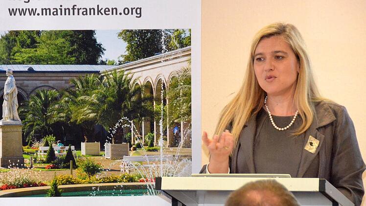 Bayerns Gesundheitsministerin Melanie Huml beim Gesundheitssymposium. Foto: Peter Rauch