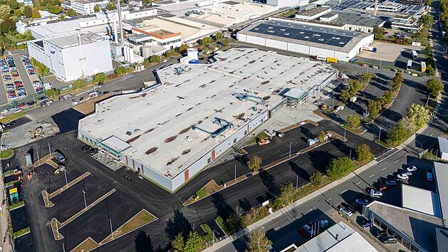 Edeka er&ouml;ffnet neues Mega-Zentrum in Bayreuth - mit Lidl, Rossmann und Co.