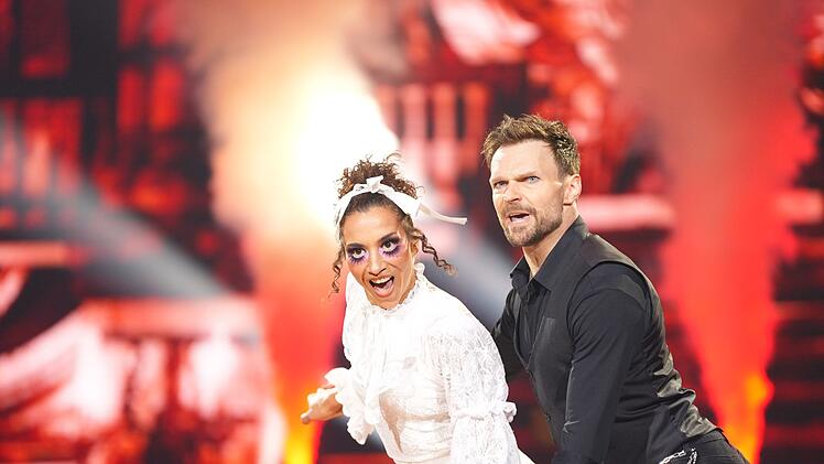 Mit dieser schaurigen Performance sicherten sich Nadja Benaissa und Vadim Garbuzov 30 Punkte - die H&ouml;chstpunktzahl bei "Let's Dance".