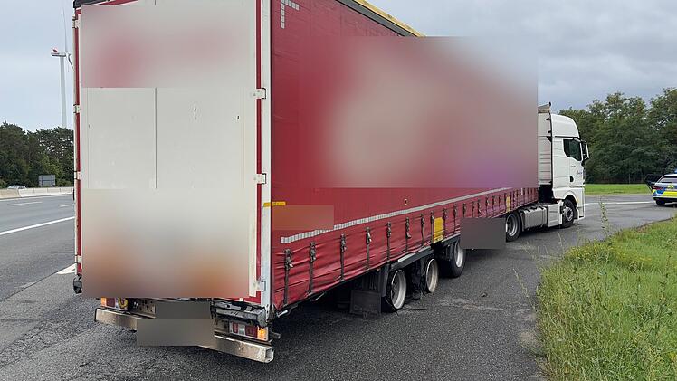 A9 bei Trockau: Lkw-Fahrer sorgt bei Polizei f&uuml;r "ungl&auml;ubiges Kopfsch&uuml;tteln"