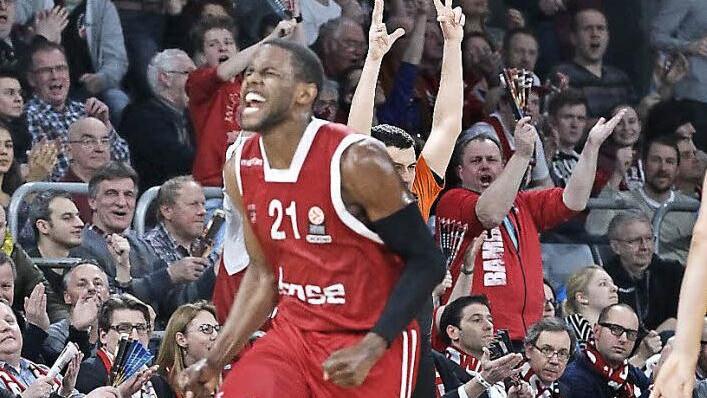 Emotionen pur: Darius Miller (l.) nach seinem dritten Dreier