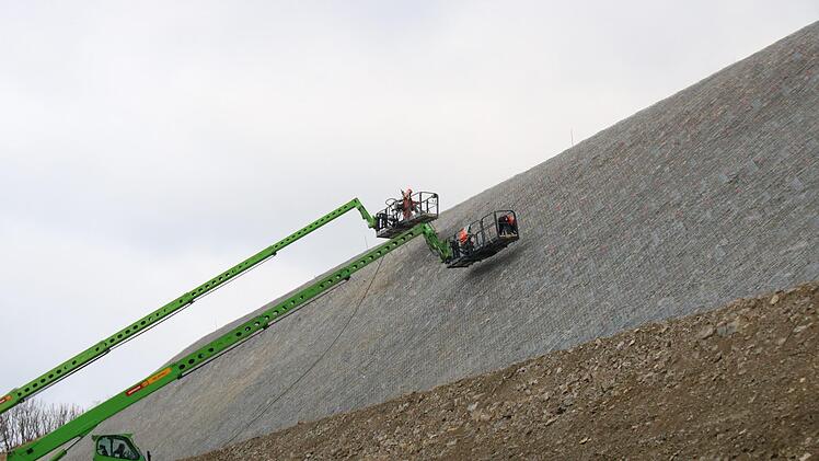 Blick auf die Baustelle bei Untersteinach. Foto: Jürgen Gärtner
