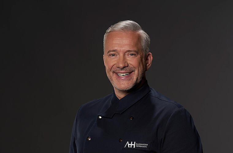 Star-Koch Alexander Herrmann beweist mit ungewöhnlicher Geste Bauern-Solidarität