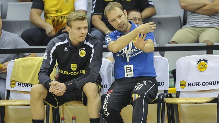 Sehr zufrieden ist HSC-Trainer Jan Gorr mit der Entwicklung von Felix Sproß, der in den vergangenen Wochen wegen der Verletzung von Tobias Varvne vermehrt auf der Spielmacherposition agierte.  Foto: Hagen Lehmann