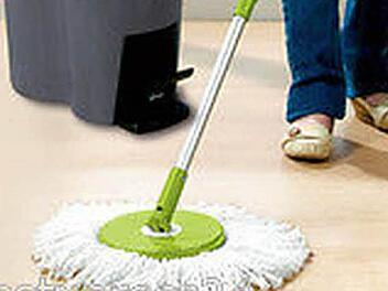 Der Wischmopp: die Allzweckwaffe - nicht nur gegen Staub und Dreck. Foto: privat