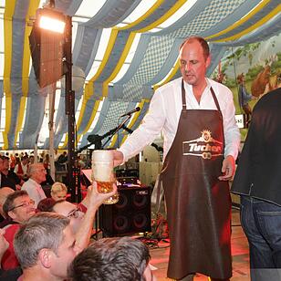 Nuernberger Herbstvolksfest feierlich eroeffnet