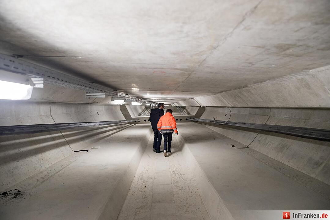 "Intelligente" Autobahnbrücke bei Nürnberg an zwischen A3 und A9