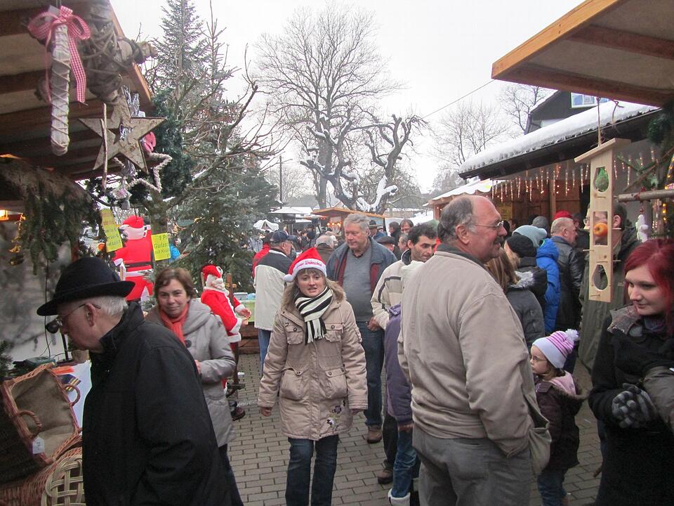 Der kleine Lehenthaler Weihnachtsmarkt