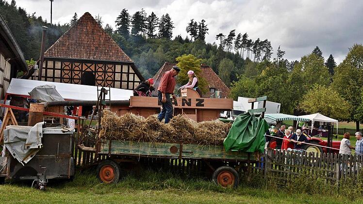 Die Aktiven des Fördervereins gaben Einblicke in alte Techniken. Foto: Gabi Arnold