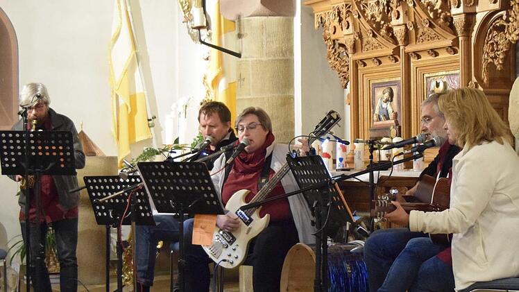 Frischen Wind brachte die Band "Unikat" in die Marktgraitzer Pfarrkirche.Foto: Andreas Welz