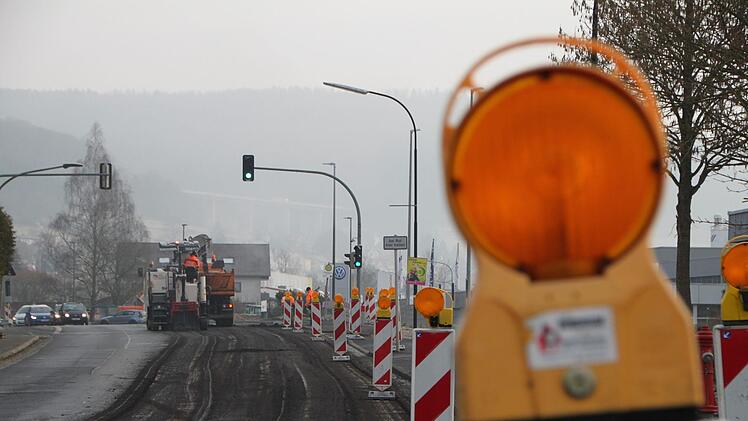 In der Kissinger Straße in Bad Brückenau wird wieder gebaut. Foto: Ulrike Müller