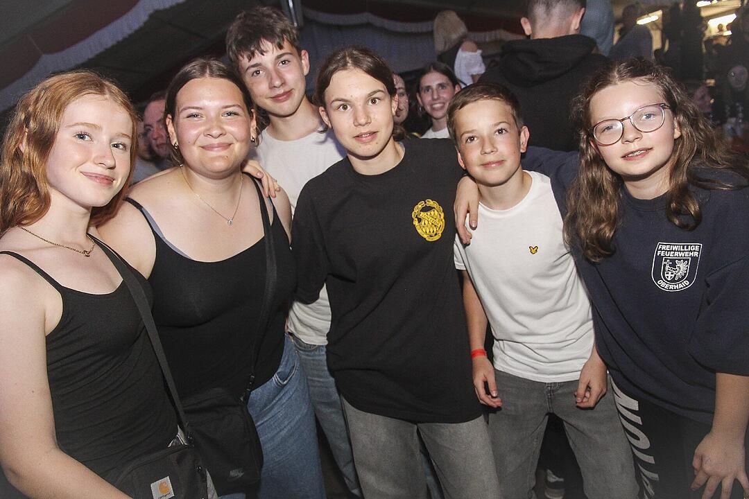 Heavy Volxmusic in Dörfleins!