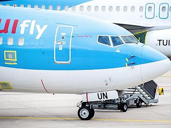 Der deutsche Staat kann sich nach der Lufthansa nun auch in gr&ouml;&szlig;erem Umfang an der Tui als einem weiteren angeschlagenen Unternehmen der Reisebranche beteiligen.  Foto: Hauke-Christian Dittrich, dpa