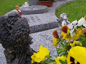 Im Kreis Kronach gibt es heute viele Formen der Bestattung. Foto: Archiv/Marco Meißner