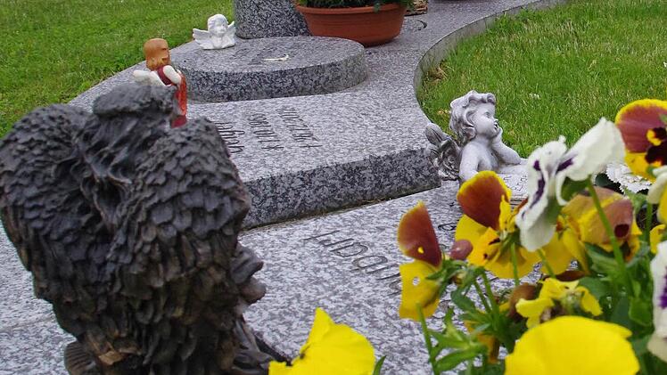 Im Kreis Kronach gibt es heute viele Formen der Bestattung. Foto: Archiv/Marco Meißner